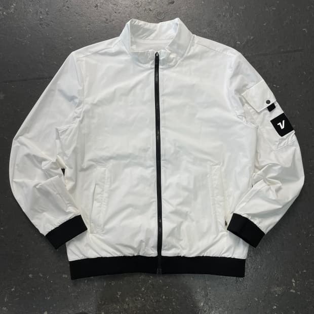 95 볼빅 바람막이