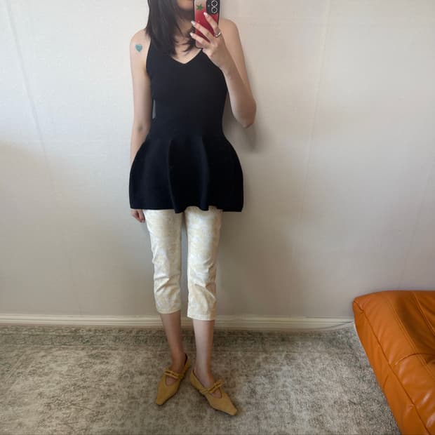 Patterned Cream Cropped Pants