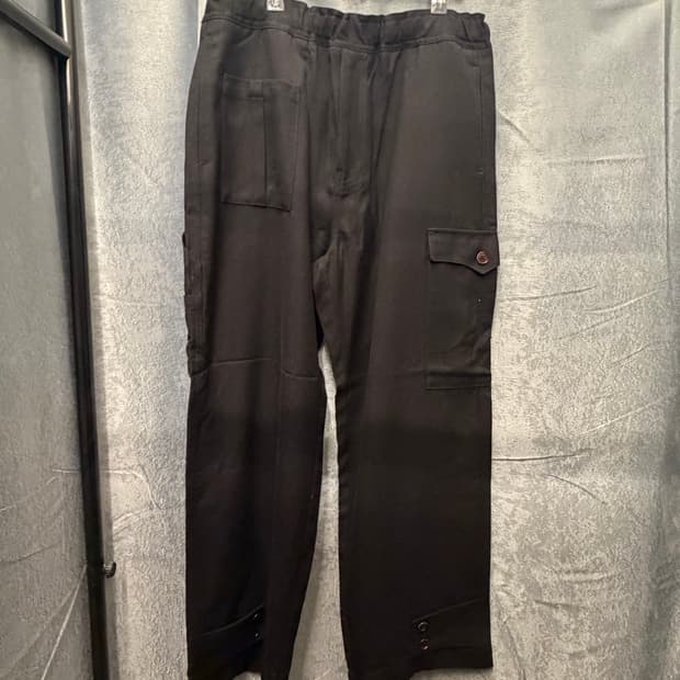 Wardrobe 41 big pocket pants