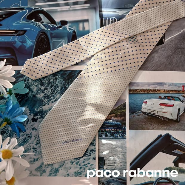 파코라반 실크 화이트&블루 도트 넥타이 9.2cm 새상품 A19064
