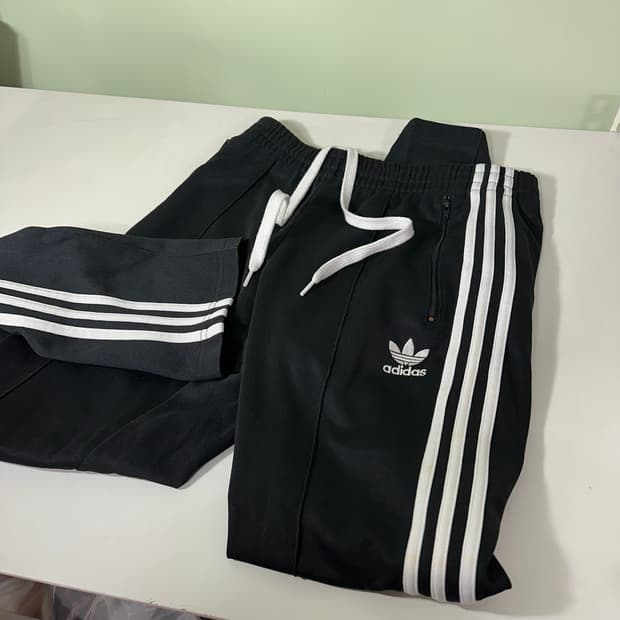 우먼L 아디다스오리지날 검흰 3스트라이프 져지재질 유로파 트랙팬츠
