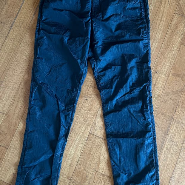 스톤아일랜드 나일론 팬츠 블랙 L