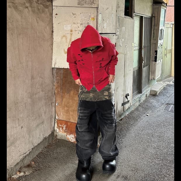 Preoccupy 후드집업 레드