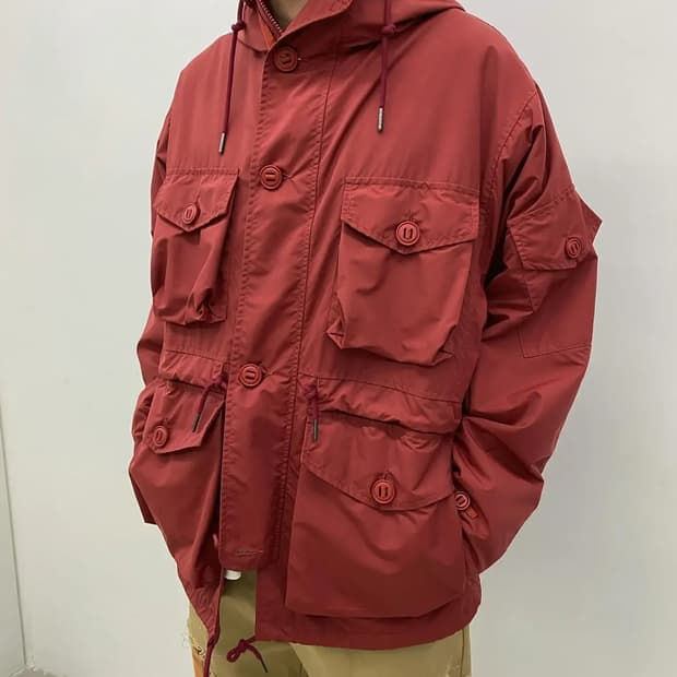 [M] GLEANPARK 더수베니어샵 후드 발수 자켓 마룬