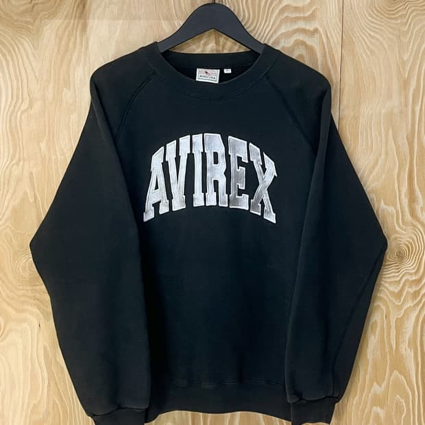 아비렉스 로고 스웻셔츠