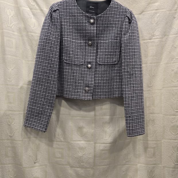 로엠 라운드 이지 트위드 크롭 자켓 M(66)