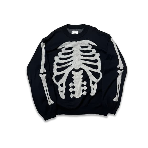 솔로이스트 오버핏 본 니트