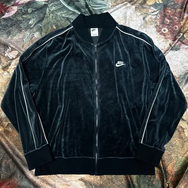 나이키 화이트 사이드라인 블랙벨벳트랙탑져지 105