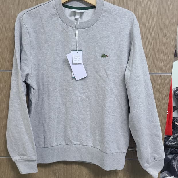 새상품 라코스테 맨투맨 105