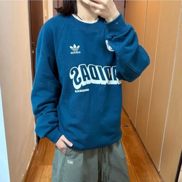 아디다스 맨투맨