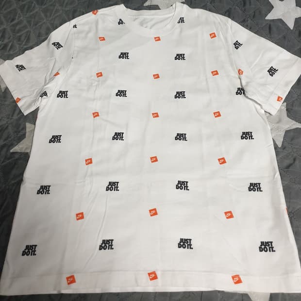 나이키 저스트두잇 반팔티 화이트 (XL)