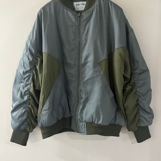 ENVYM  카키배색집업점퍼