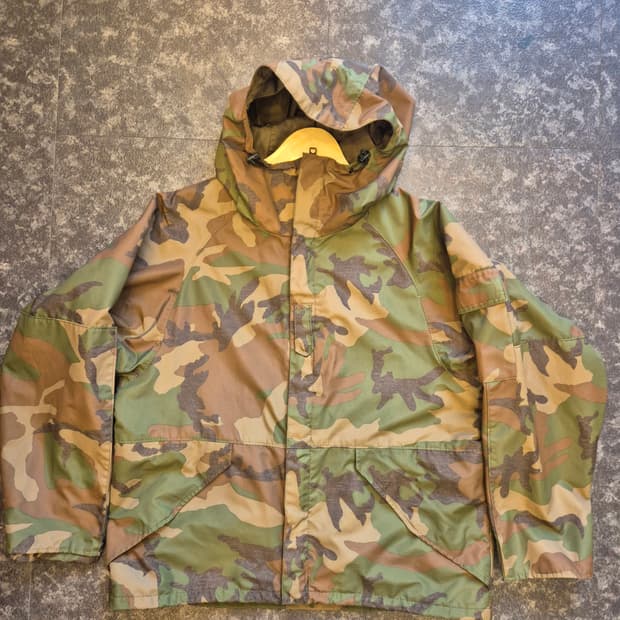 ZARA MAN 카모 파카 S사이즈