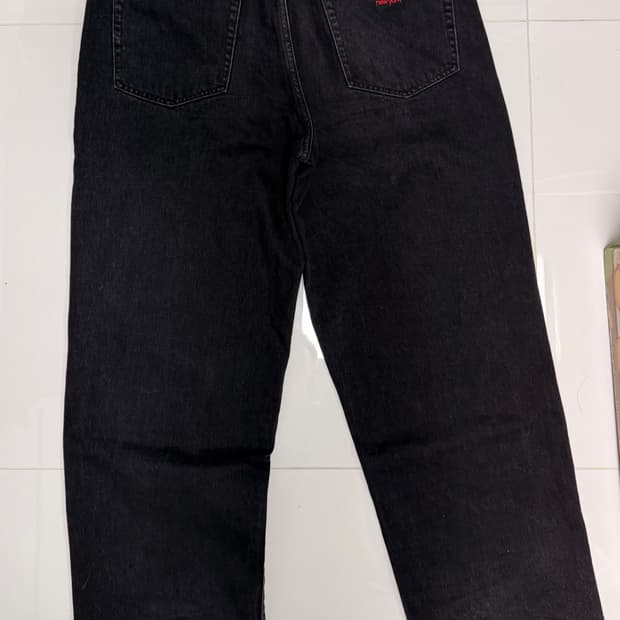 슈프림 배기진 블랙 흑청 34 24FW