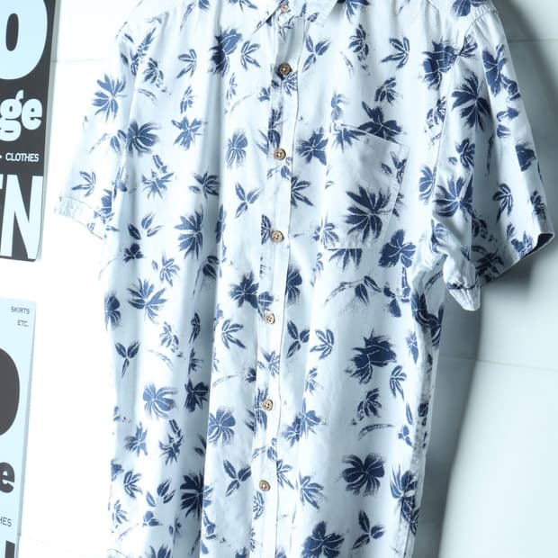 (L-XL) 브랜드빈티지 반팔셔츠 남방 00S 년대 USA-H35056