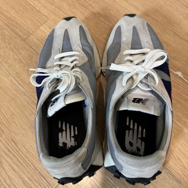 뉴발란스 운동화 270