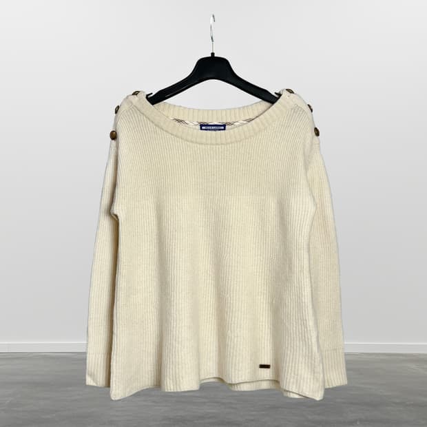 BURBERRY BLUE LABEL 니트 