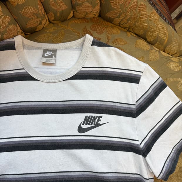 00s 나이키 스트라이프 반팔 티셔츠