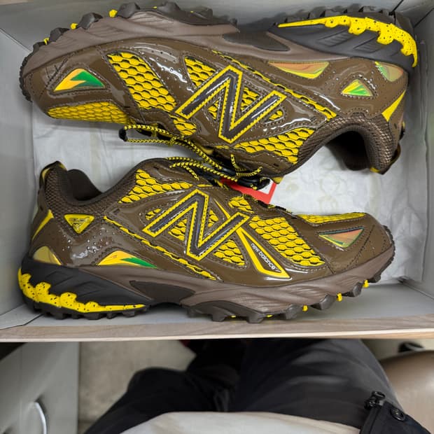 뉴발란스 아미네 