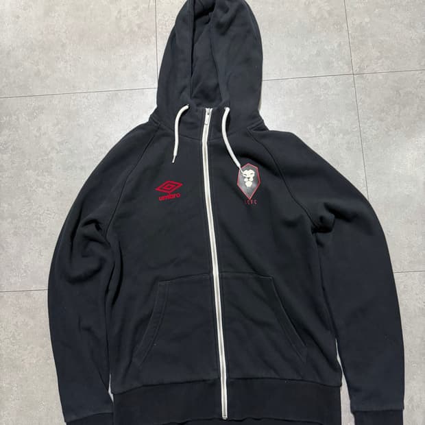 엄브로  도톰 코튼  스웻 후디  100size  