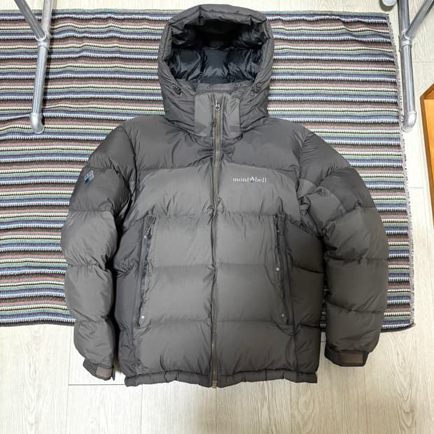 몽벨 구스다운 패딩 푸퍼 그레이