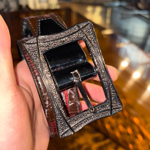 Rattle trap western belt 