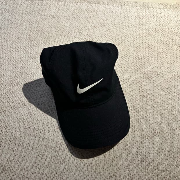 나이키 드라이핏 블랙 볼캡