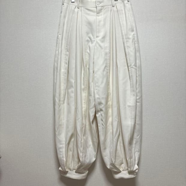 24aw 꼼데가르송 옴므플러스 울 다중 턱 벌룬팬츠s