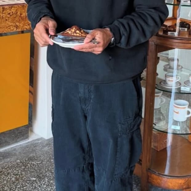 아프레쎄 odu pants 2size 구매합니다