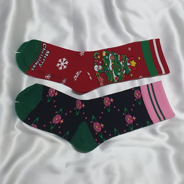 크리스마스트리 산타 눈꽃 별 행성 우주 양말