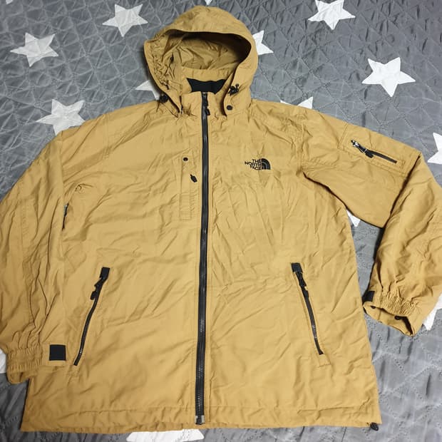 노스페이스 올드스쿨 유틸리티 바람막이 집업 자켓 머스타드 (L)