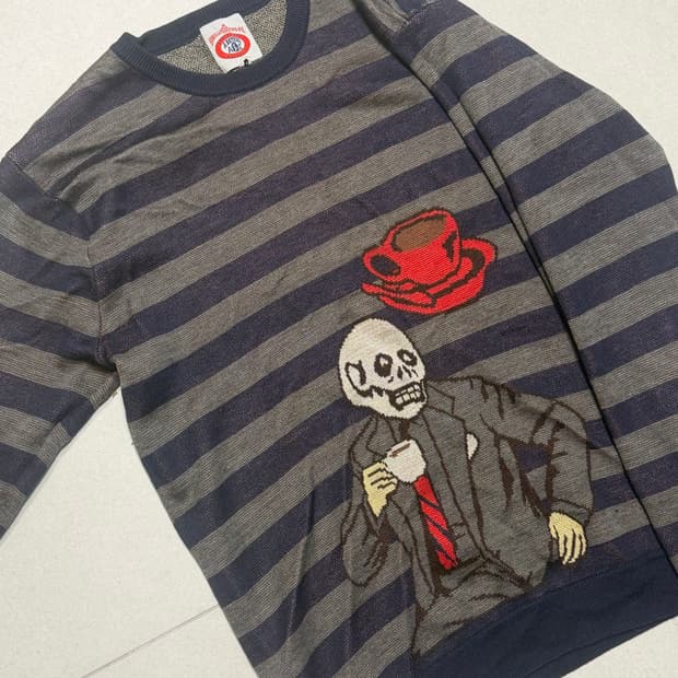 베이프 니트 희귀매물