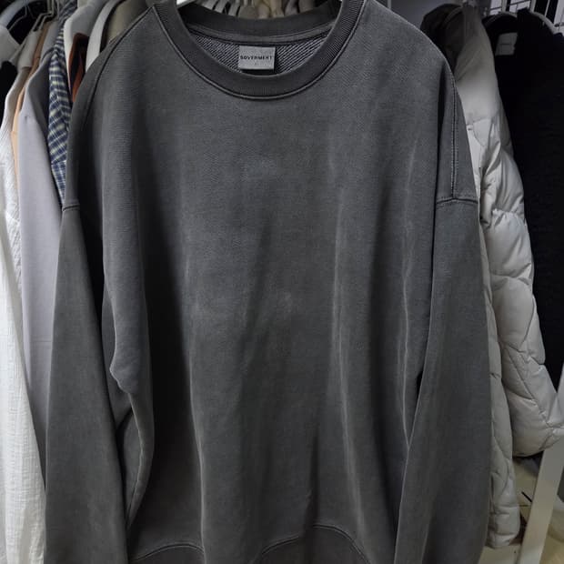 소버먼트 980g 피그먼트 맨투맨 차콜