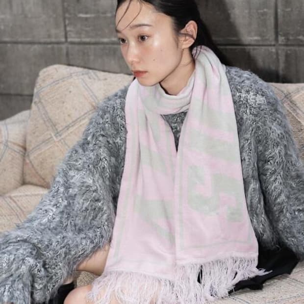 WEGO 연핑크 레터링 머플러