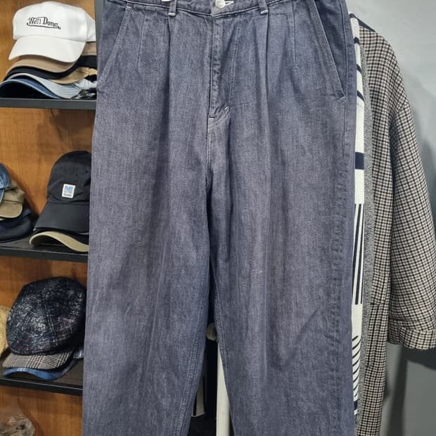 그라프페이퍼 일본산 회색 주름 와이드 청바지 31size 컨디션7