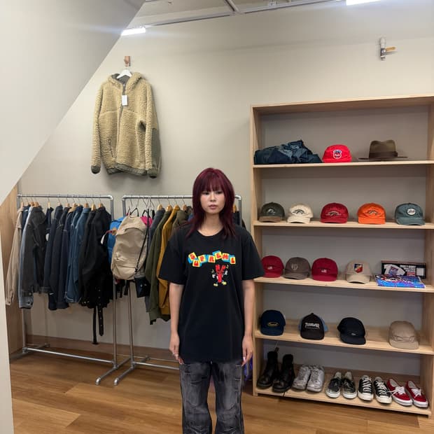 슈프림 다이너마이트 티셔츠