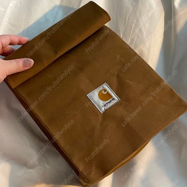 칼하트 런치백 삽니다