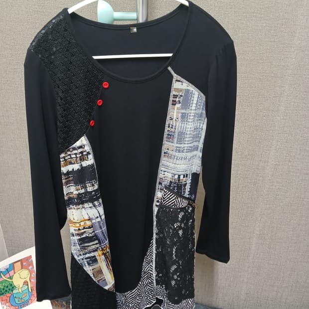 A.tenth 패턴 롱블라우스 