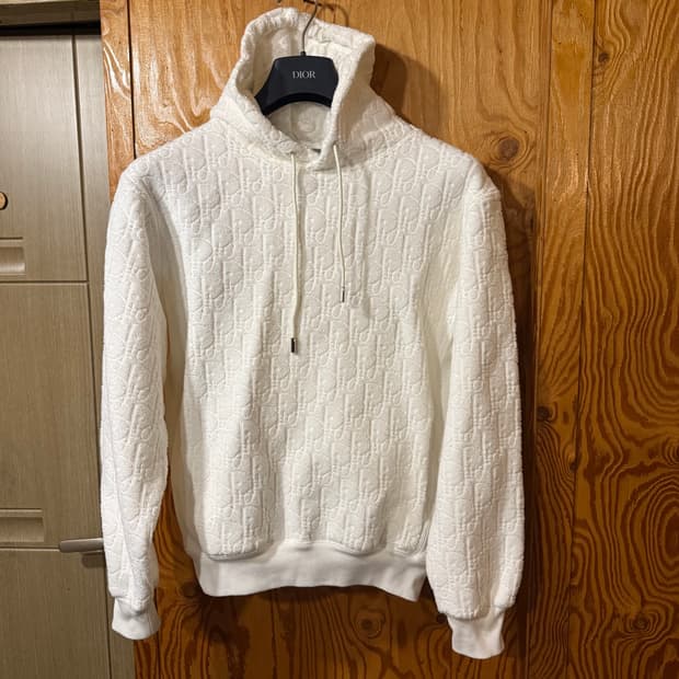 디올 오블리크 후드티셔츠 판매 합니다.