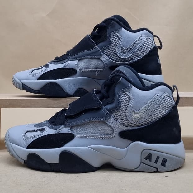 나이키 에어맥스스피드터프 운동화 235