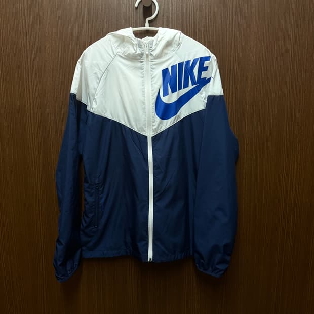 나이키 바람막이 점퍼 13-14세 