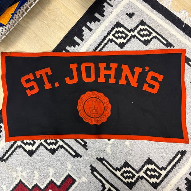 St. John's 대학 빈티지 펠트 배너 , 페넌트 깃발