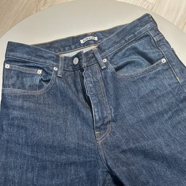 오라리 I 하드 트위스트 데님 28