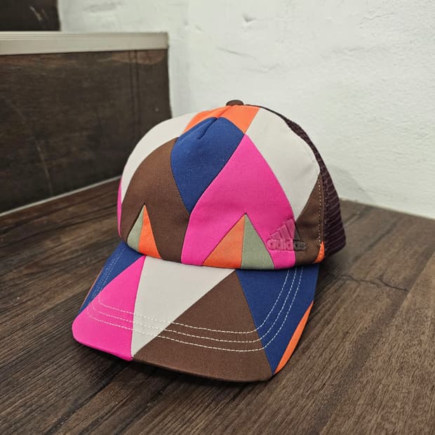 Adidas 패치워크 트러커 볼캡