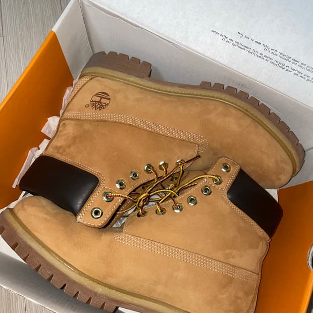 팀버랜드 프리미엄 6인치 워터프루프  (275)