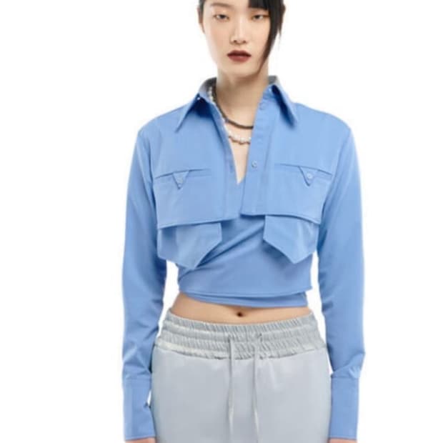 새상품 KYO 쿄 크롭셔츠 