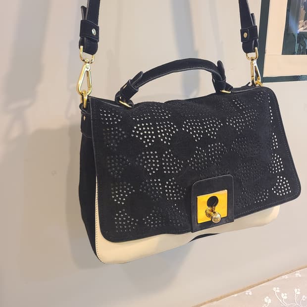 OraKiely올라카일리 백