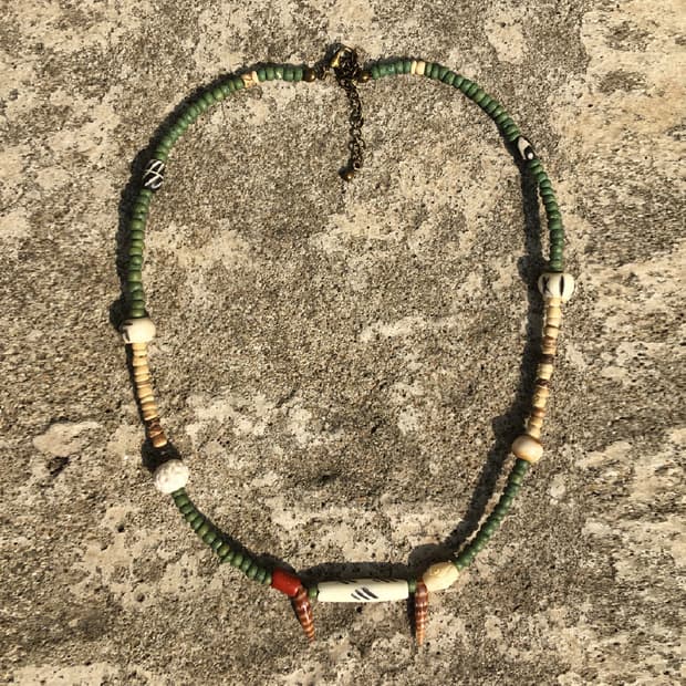 shellfish necklace (handmade)