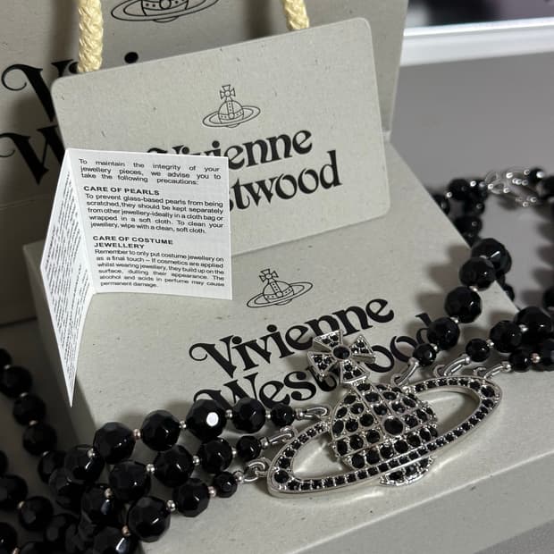 비비안 웨스트우드 메살린 쓰리 로우 초커 풀박스 