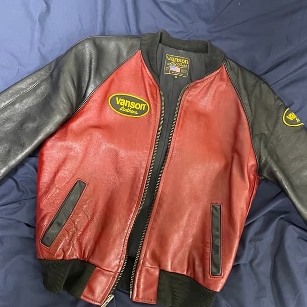 밴슨 가죽 자켓 36사이즈